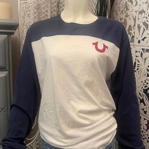 Long sleeve light weight TR t shirt no signs of wear smoke/pet free home